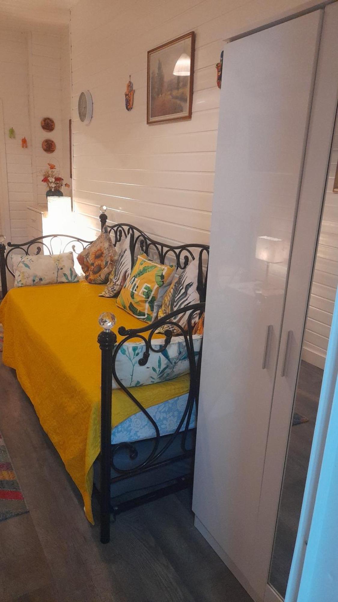 Apartment Private Extension With Bathroom And Kitchen *